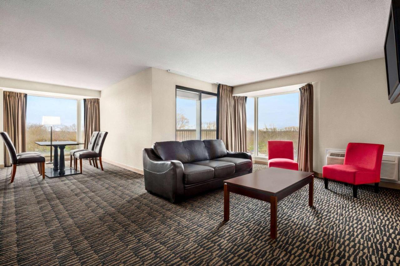 Ramada Plaza By Wyndham Niagara-vízesés Kültér fotó